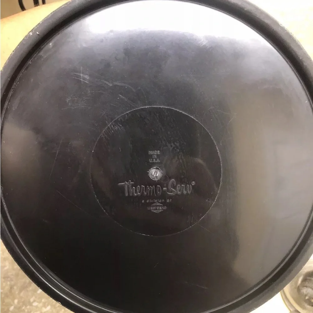 Thermo-Serve vintage ice bucket coins design black gold color theme bar ware